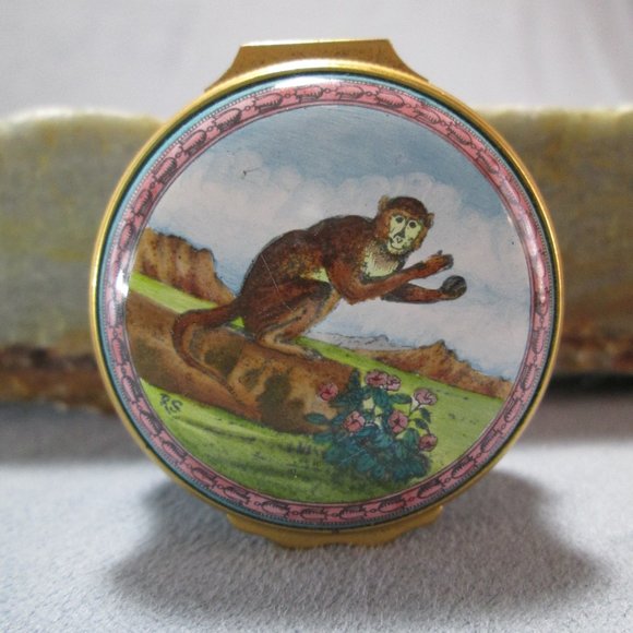 Halcyon Days Enamel Box CAPUCHIN Monkey - Picture 2 of 8